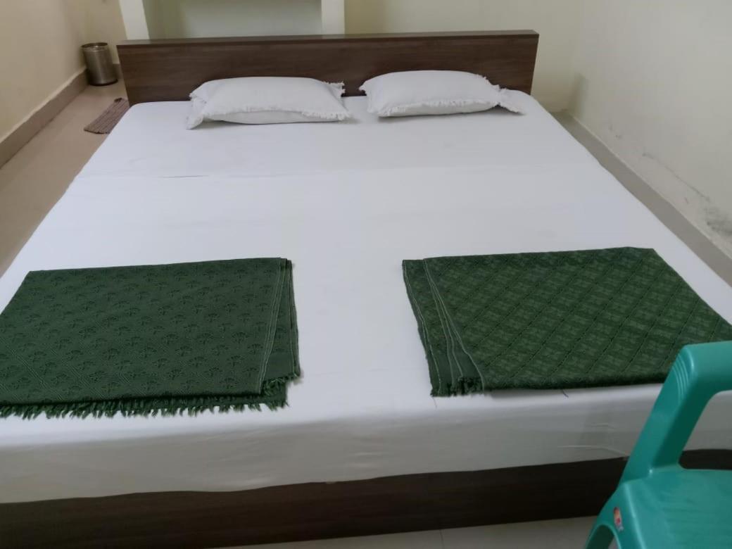 Bssk Comforts Inn Tiruchirappalli エクステリア 写真